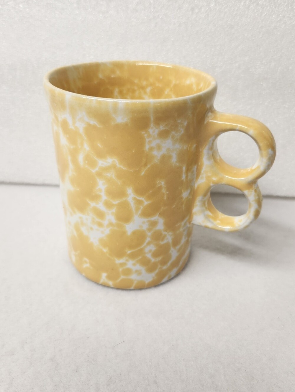Vintage Bennington Potters Yellow Agate Trigger Mug Spongeware MCM David Gil